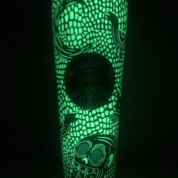 Starbucks Glow in the Dark 2020🎃Halloween Tumbler - Picture 3 of 3